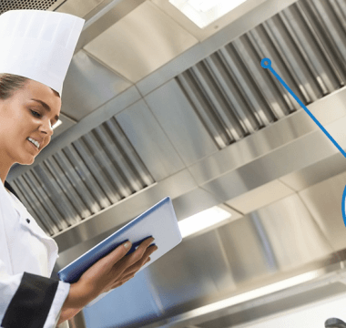 Ventilação em cozinhas industriais: muito além da exaustão de fumaça
